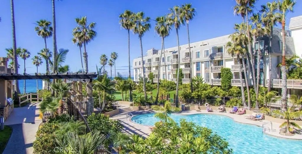 999 N Pacific