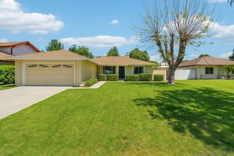 Photo of 42220 Agena St, Temecula, CA 92592 (MLS # 250042570) Photo of 42220 Agena St, Temecula, CA 92592 (MLS # 250042570)