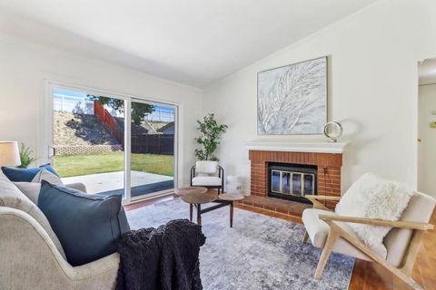 Tiny photo for 42220 Agena St, Temecula, CA 92592 (MLS # 250042570)