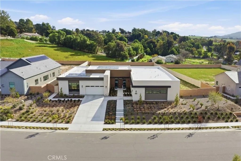 39788 Larkspur Terrace