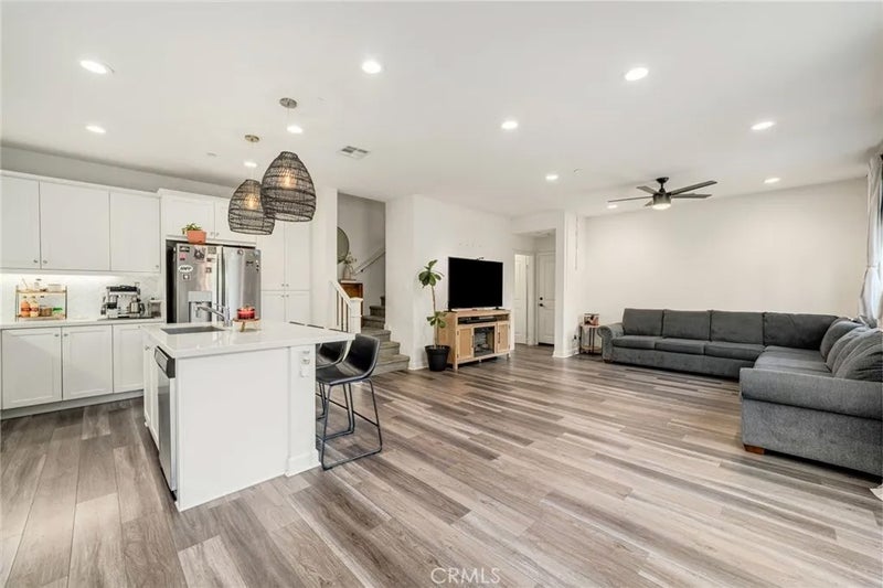 3880 S Oasis Paseo 21