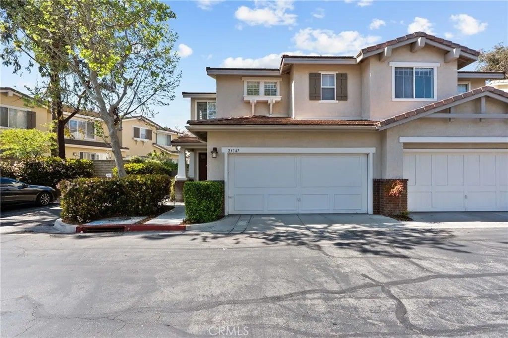 Photo of 23147 Napa Dr, Valencia, CA 91354 (MLS # SR26061122)