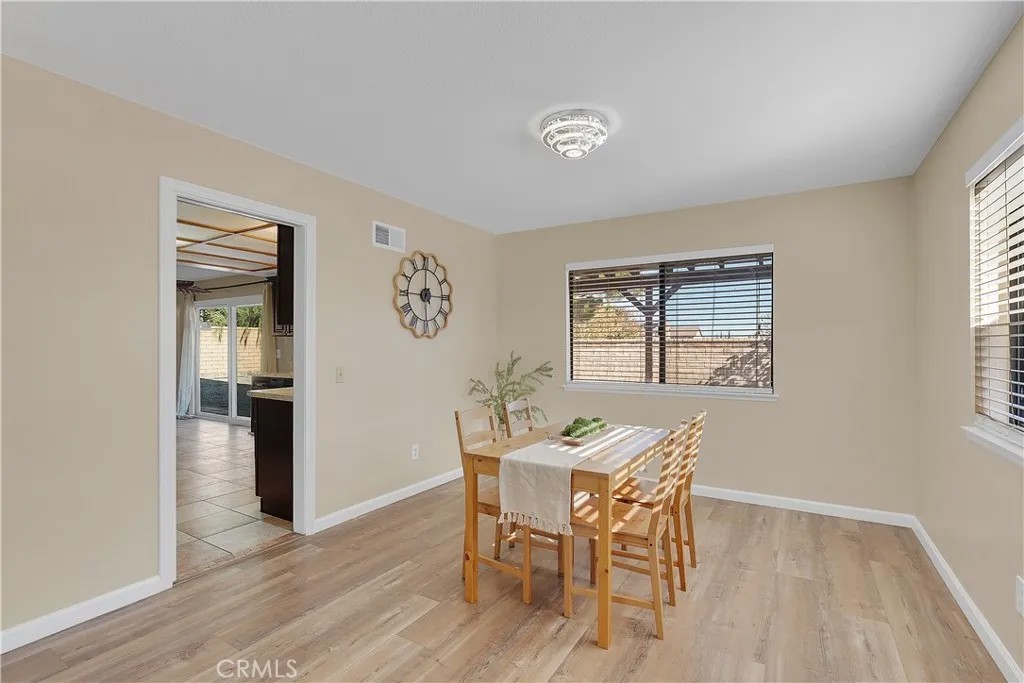 39360 Longhorn Court