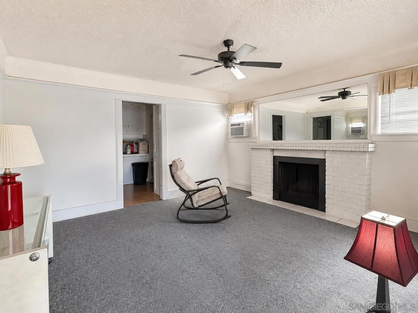 1831 Meade Ave