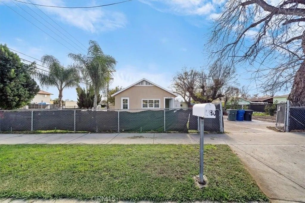 Photo of 403 W Francis St, Ontario, CA 91762 (MLS # IV26018369)