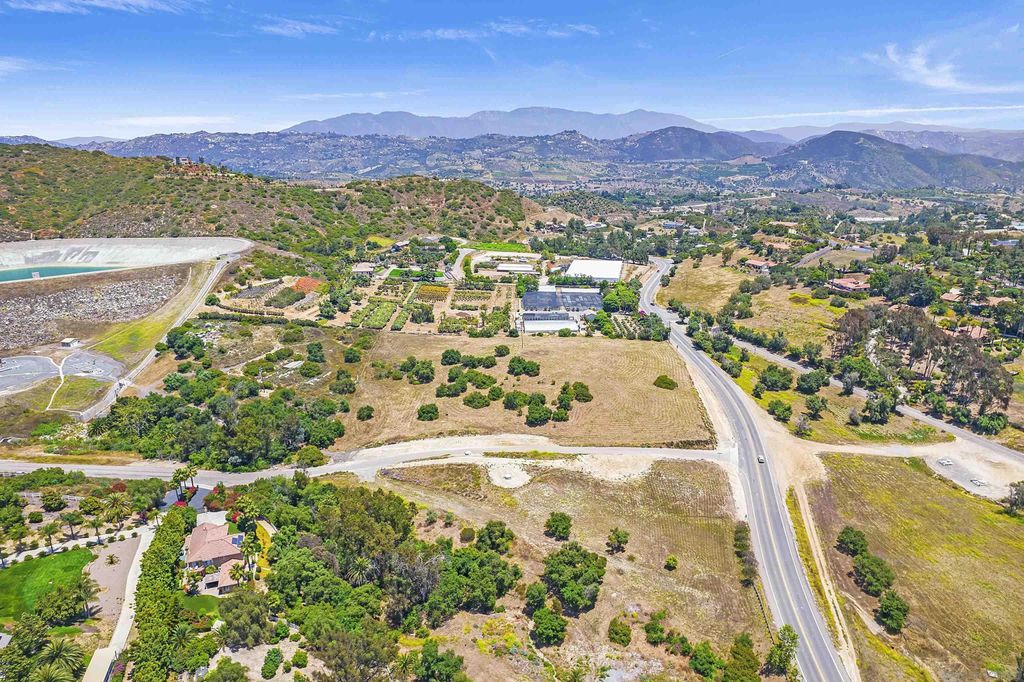 Photo of Mission Road, Fallbrook, CA 92028 (MLS # 250045829)