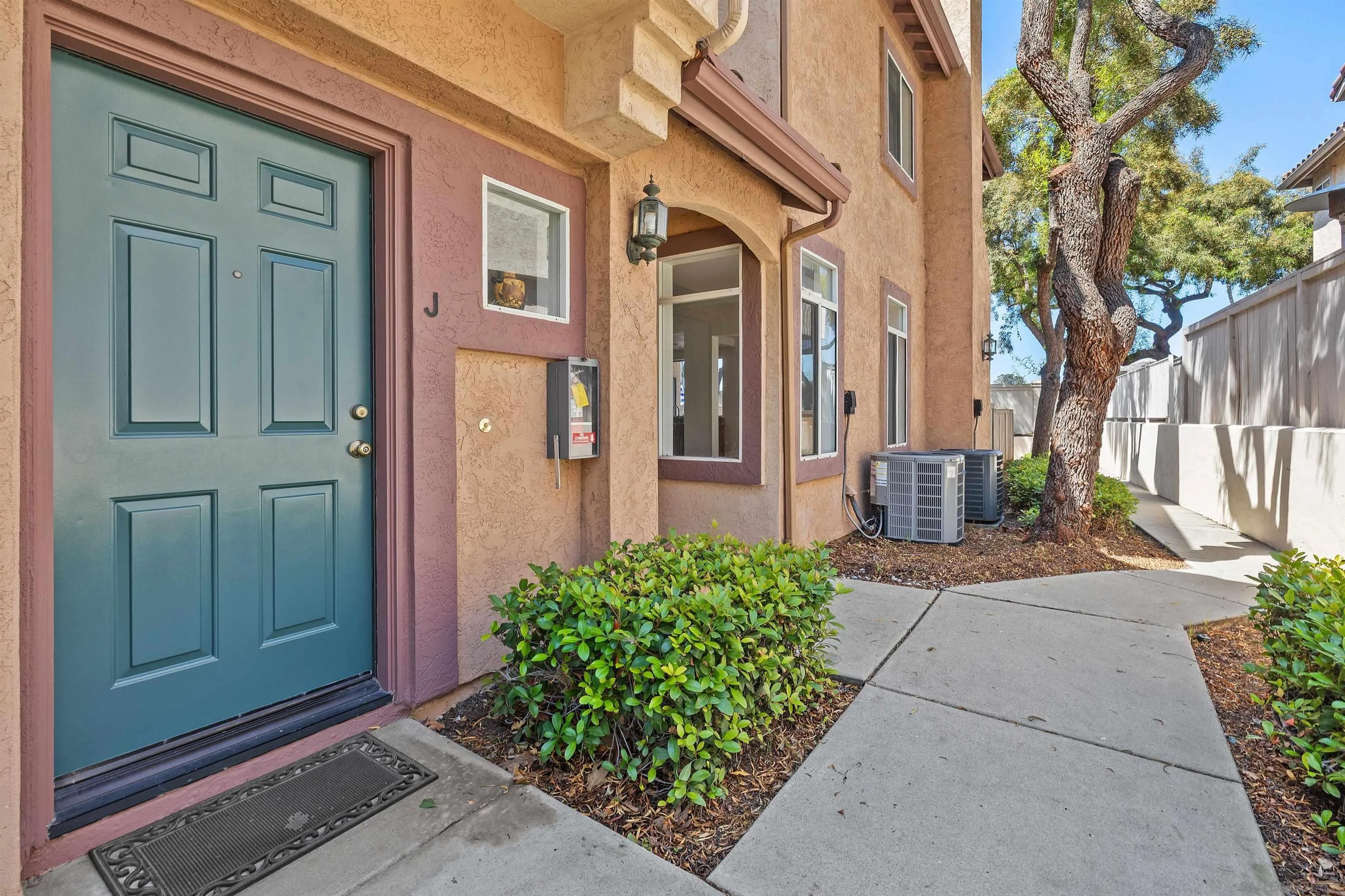 11362 Via Rancho San Diego J