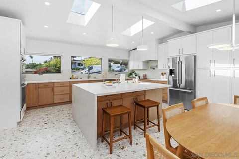 Tiny photo for 5851 Box Canyon Rd, La Jolla, CA 92037 (MLS # 250041504)