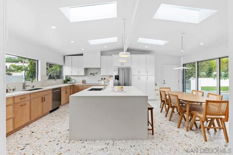 Tiny photo for 5851 Box Canyon Rd, La Jolla, CA 92037 (MLS # 250041504)