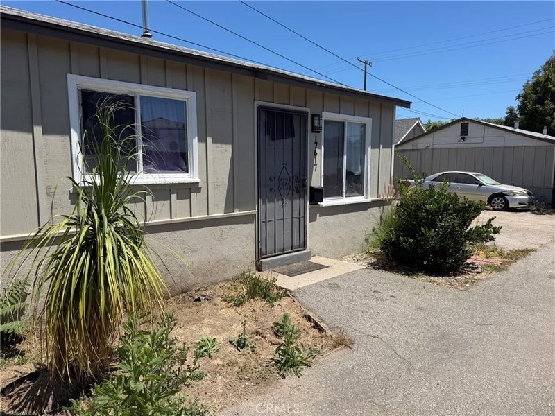17615 Kingsbury