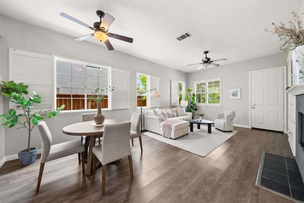 1159 Calistoga Way