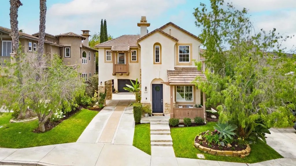 1159 Calistoga Way