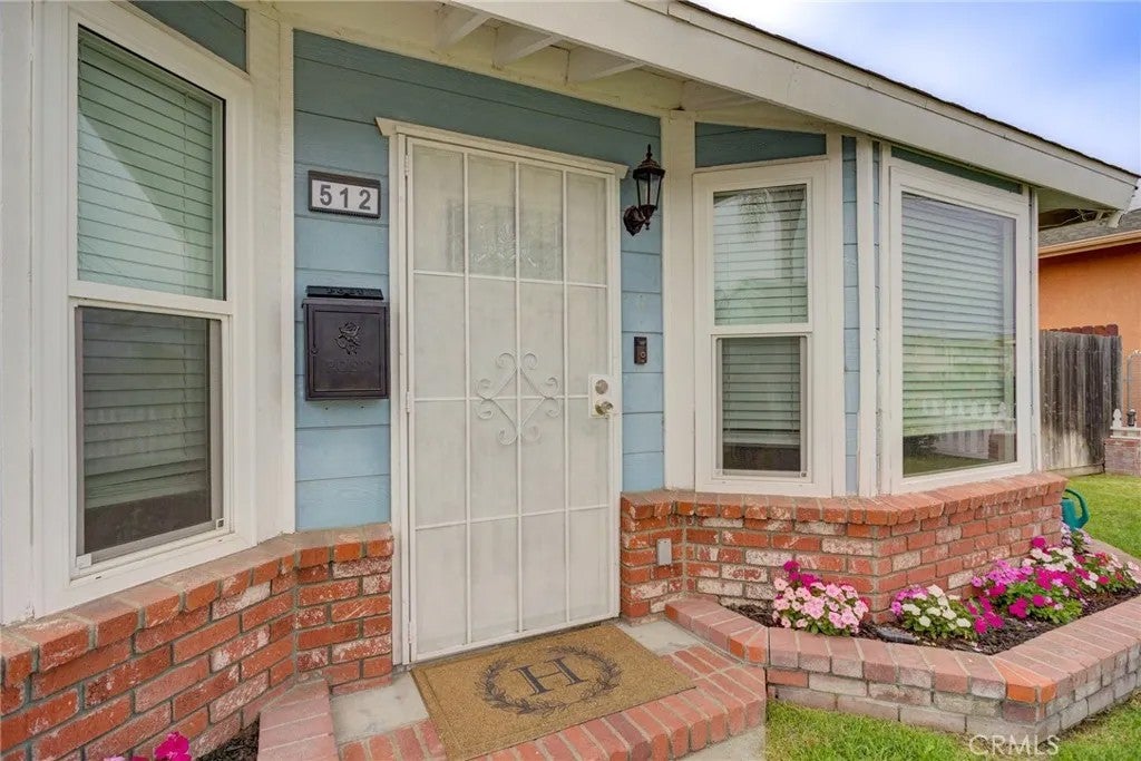 512 S Elm