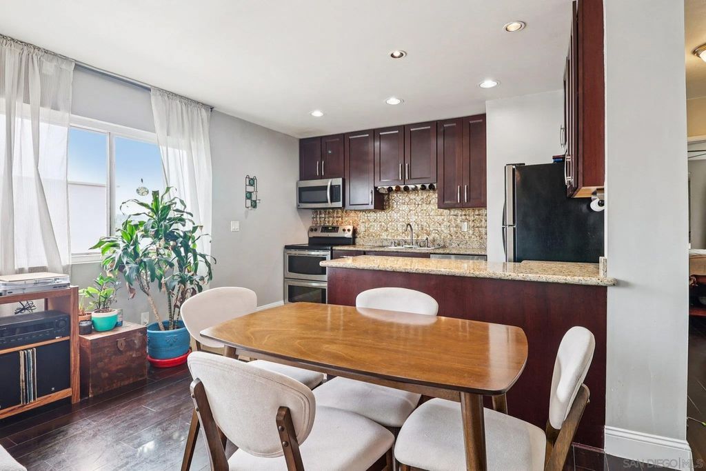 Photo of 2266 Grand Ave #23, San Diego, CA 92109 (MLS # 260008512)