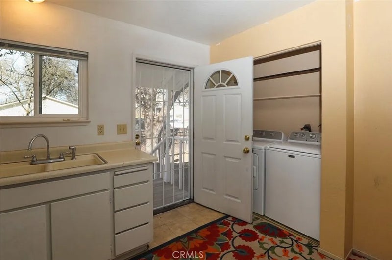 3420 Harrison