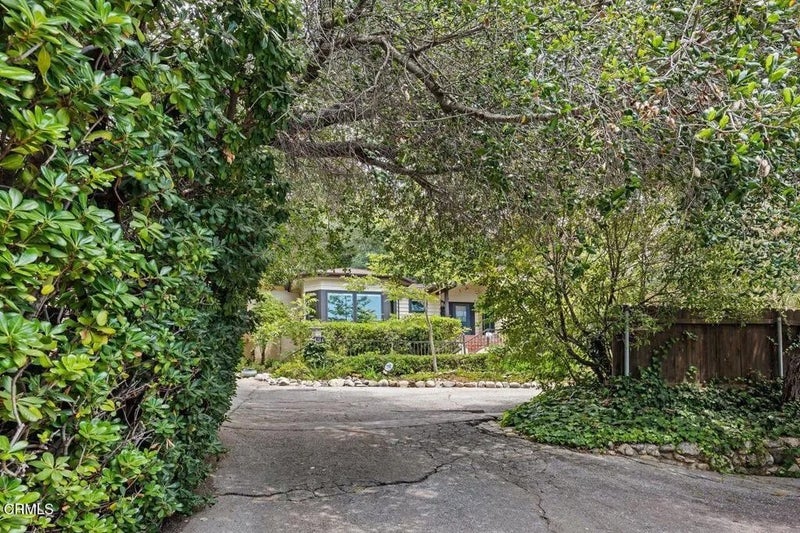 494 California Terrace