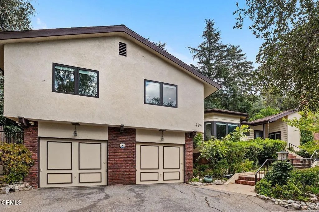 494 California Terrace