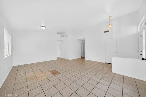 Tiny photo for 25181 Avocet Cir, Hemet, CA 92544 (MLS # OC25249388)