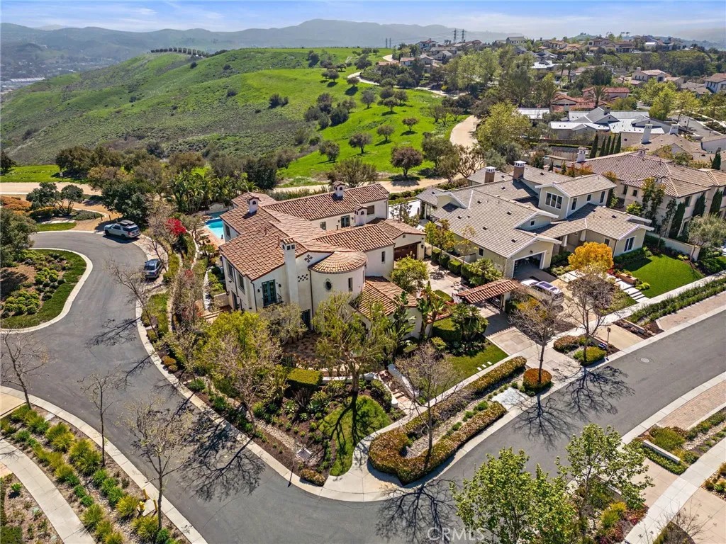 1 Overlook Drive