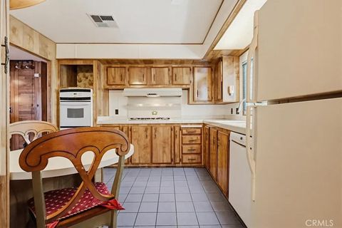 Tiny photo for 31244 Lakehills Road, Castaic, CA 91384 (MLS # CV26132858)
