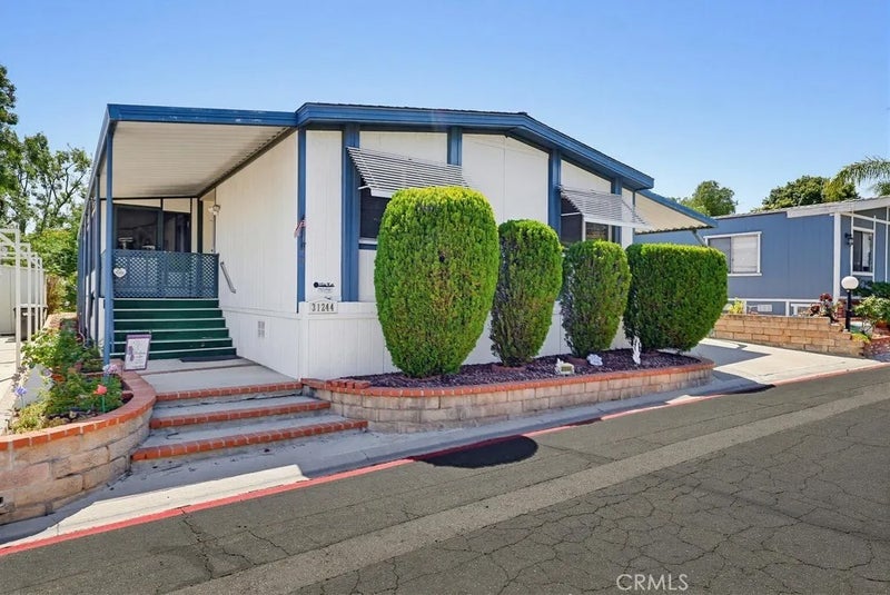 31244 Lakehills Road