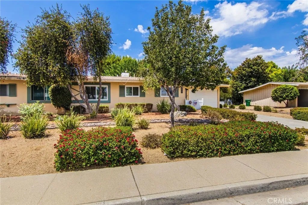 28131 Pebble Beach