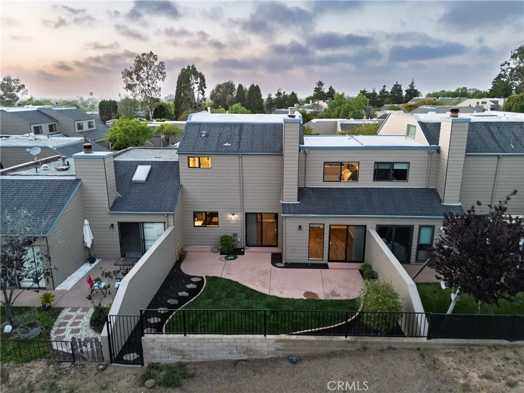 Photo of 1504 Oakridge Park, Santa Maria, CA 93455 (MLS # PI26095376)
