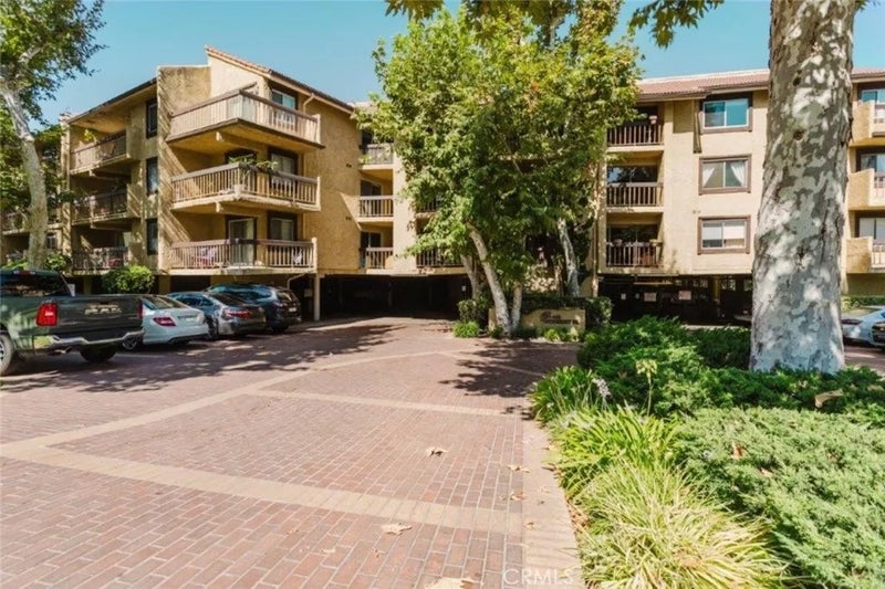 3481 Stancrest Drive 334