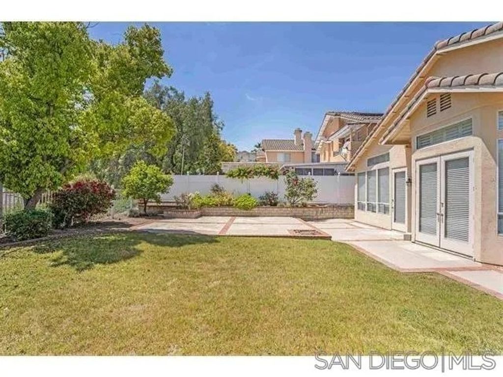 Photo of 12523 Cypress Woods Ct, San Diego, CA 92131 (MLS # 260008969)