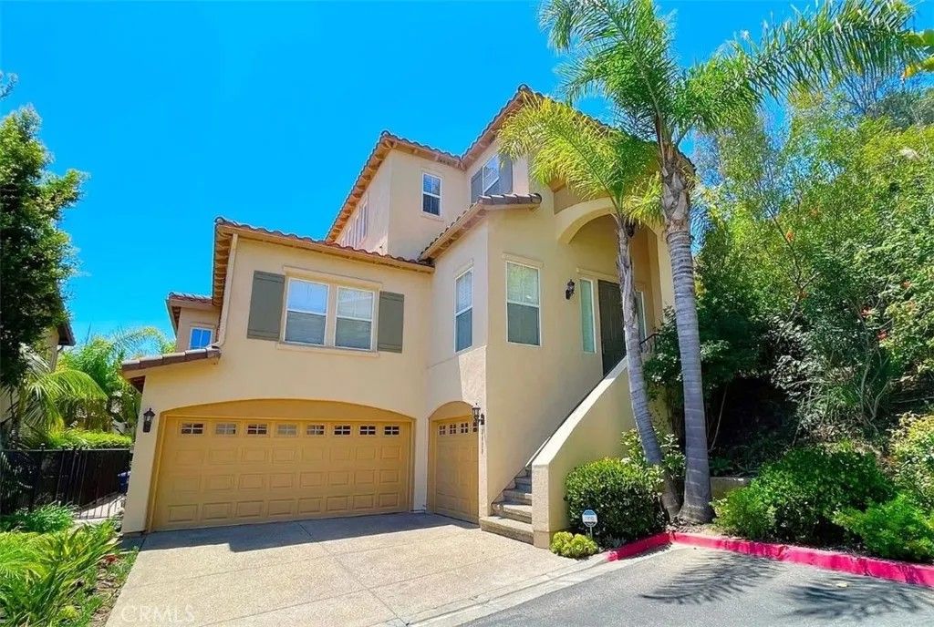 Photo of 8058 Gilman Ct, La Jolla, CA 92037 (MLS # OC26039247)