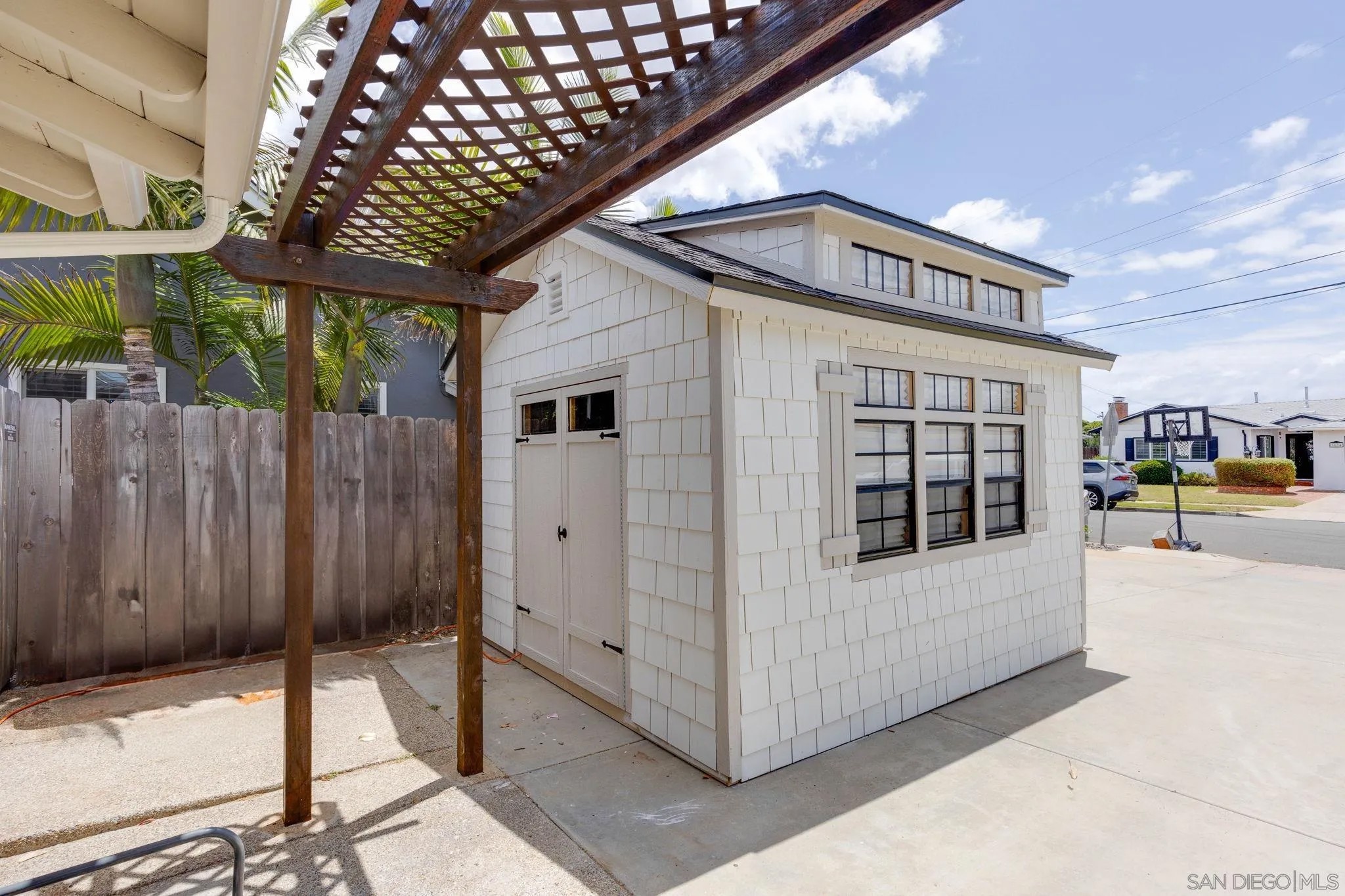 3641 Mt Aclare Ave