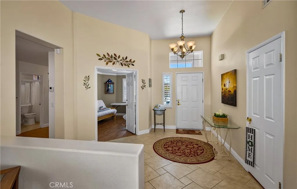817 Perla Court