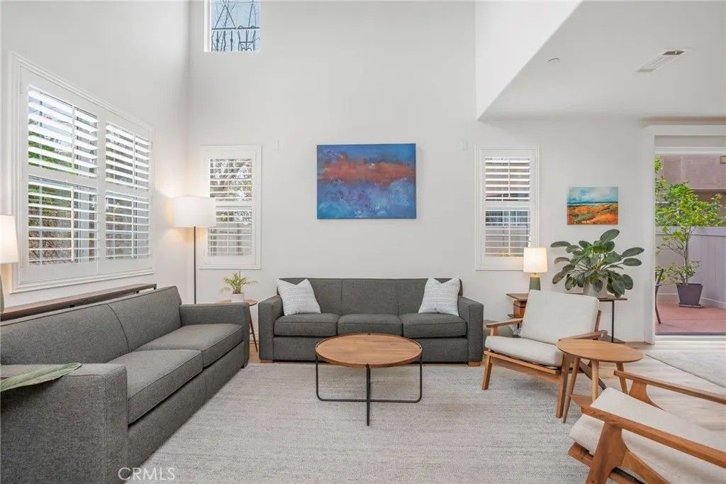 Photo of 3604 Dunkirk Drive, Oxnard, CA 93035 (MLS # SR26087240)