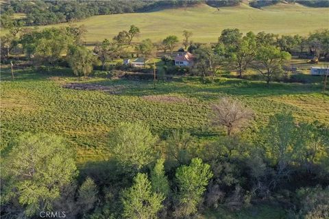 Tiny photo for 15385 Weston Road, Flournoy, CA 96029 (MLS # SN25241136)