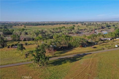 Tiny photo for 15385 Weston Road, Flournoy, CA 96029 (MLS # SN25241136)