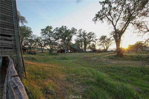 Tiny photo for 15385 Weston Road, Flournoy, CA 96029 (MLS # SN25241136)