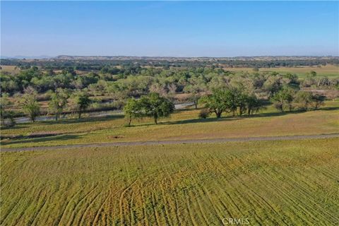 Tiny photo for 15385 Weston Road, Flournoy, CA 96029 (MLS # SN25241136)
