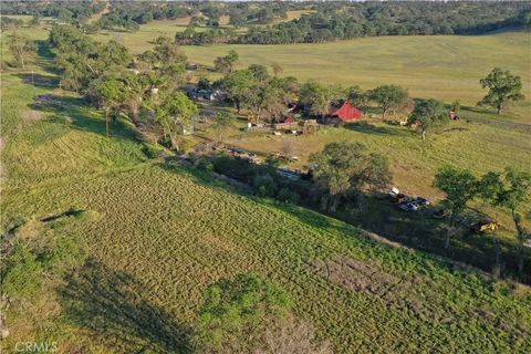 Tiny photo for 15385 Weston Road, Flournoy, CA 96029 (MLS # SN25241136)