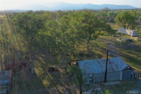 Tiny photo for 15385 Weston Road, Flournoy, CA 96029 (MLS # SN25241136)