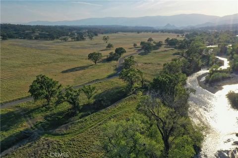 Tiny photo for 15385 Weston Road, Flournoy, CA 96029 (MLS # SN25241136)