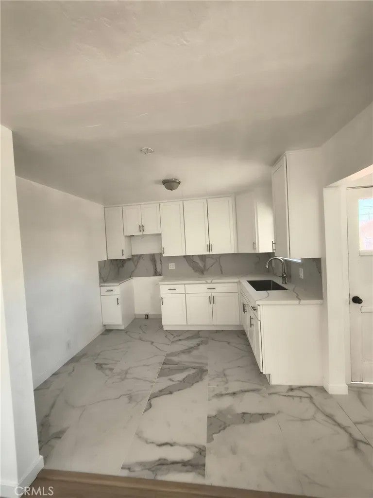 309 Wilshire Place