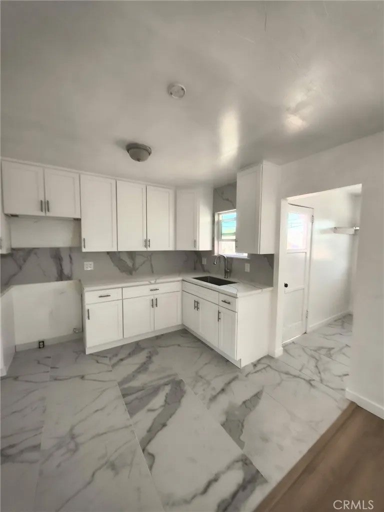 309 Wilshire Place