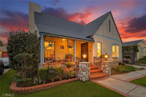 13527 Ramona Whittier CA 90602