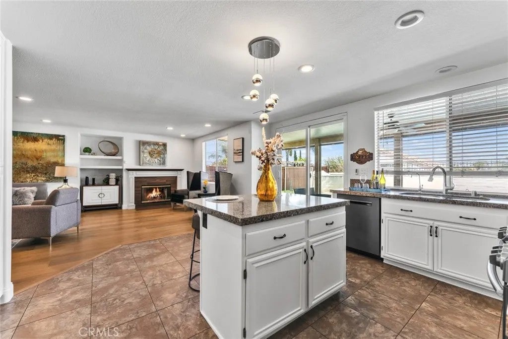 44611 Camino Gonzales