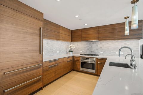 Tiny photo for 888 W E Street #2206, San Diego, CA 92101 (MLS # 250039437)
