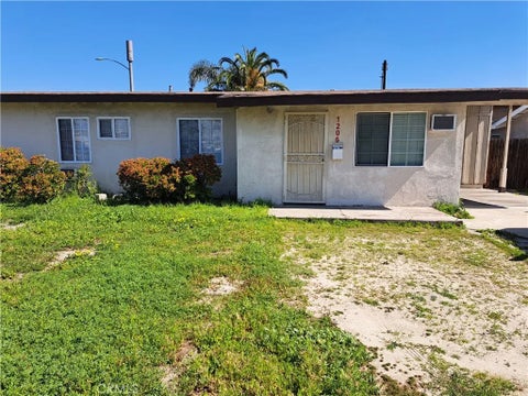 Photo of 1206 Palm ST, Anaheim, CA 92805 (MLS # SW26147191)