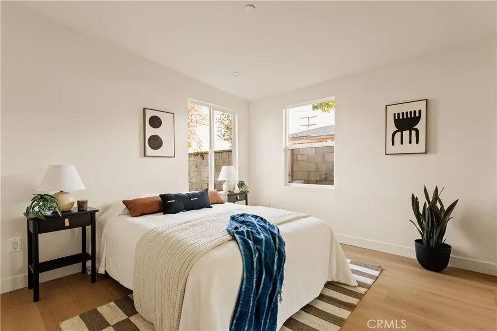 Photo of 6441 Satsuma Avenue, North Hollywood, CA 91606 (MLS # DW26027669)