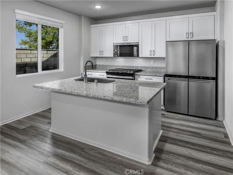 Tiny photo for 28500 Via Priorat, Temecula, CA 92591 (MLS # OC25238296)