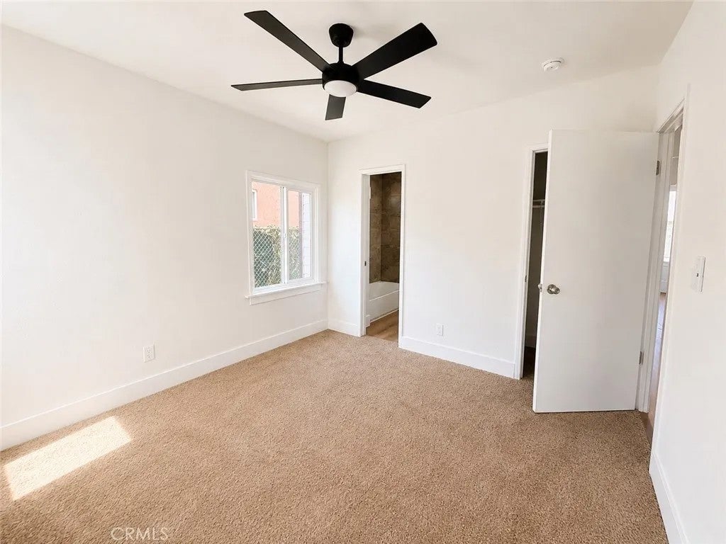 5715 Deane
