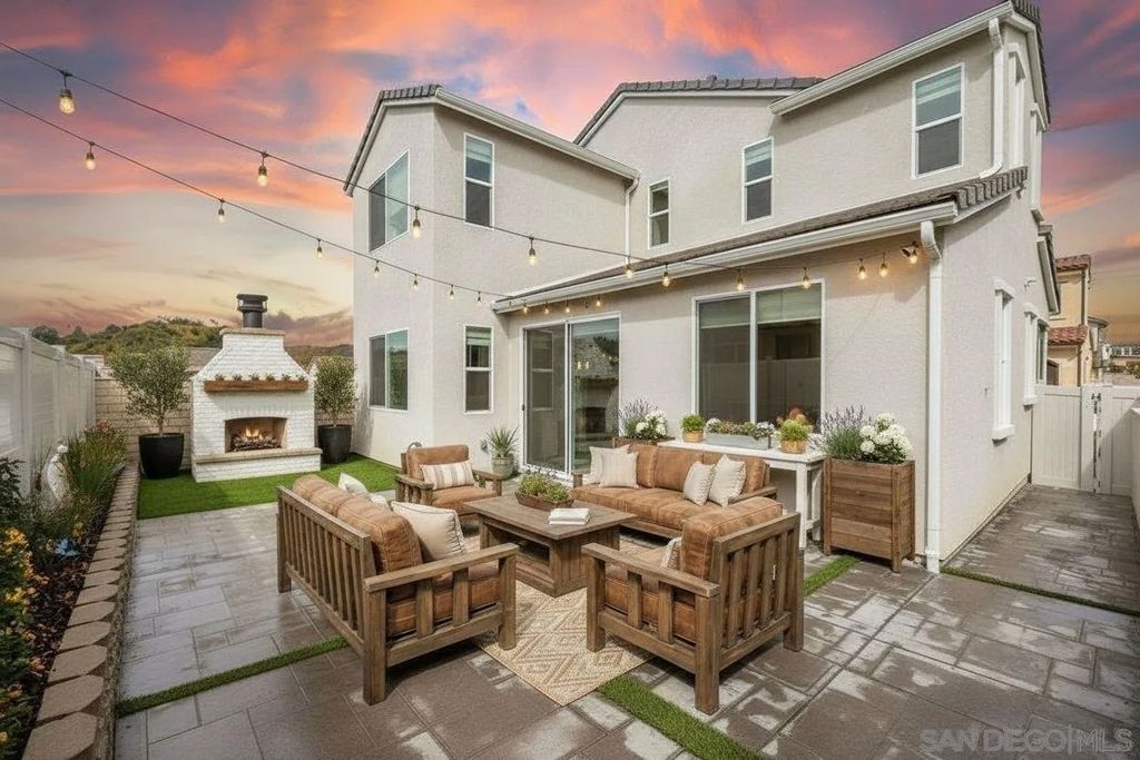 Photo of 27748 Heritage Ln, Valley Center, CA 92082 (MLS # 2600602)